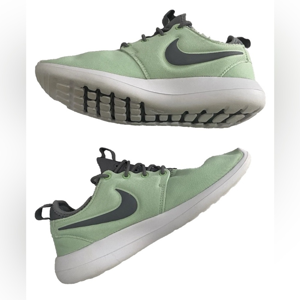 Nike Size 8 Roshe Two Athletic Green Gray Women's Sneaker Excellent Condition - Picture 3 of 13